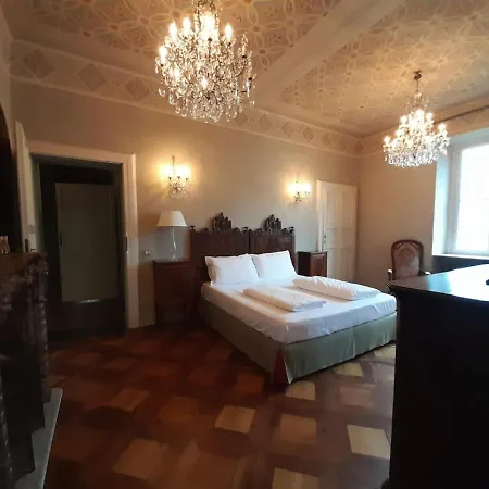 Sasso Dimora Di Couette-café 3*